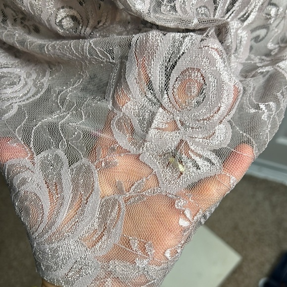 Charlotte Russe Lace Sheer Top Cap Sleeve New XL Y2K - Picture 3 of 8